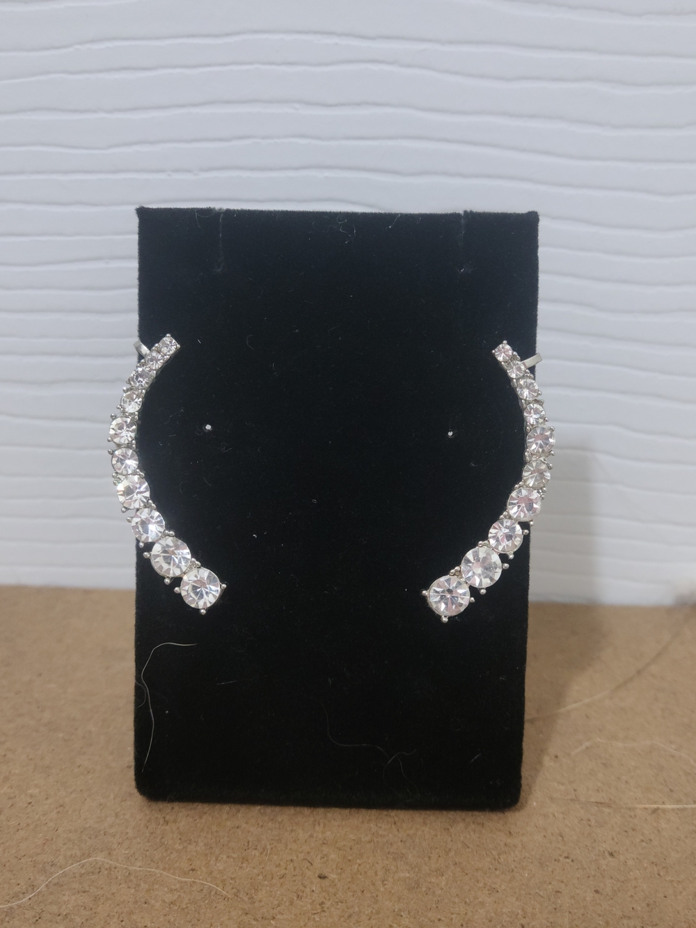 Clear Crystal Curved Ear Crawler Earrings - Women Jewelry